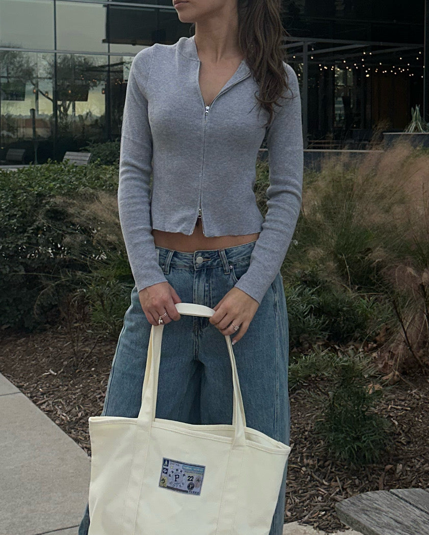 Model Off Duty Zip